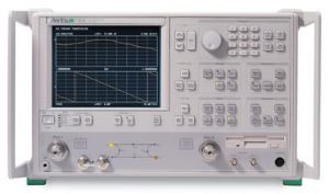 Koristi Mrežni analizator Anritsu 37247B